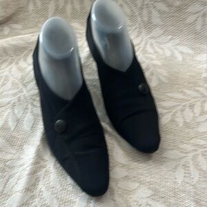 PREVATA Made in Italy‎ Black Stretch Fabric Leather Trim Kitten Heels Size 8.5